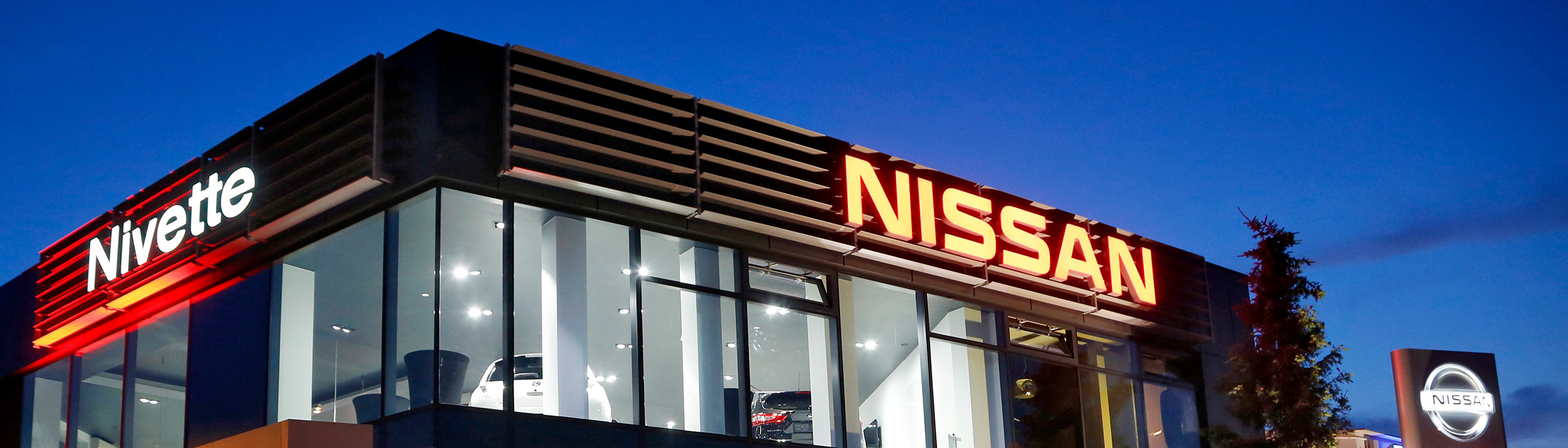 Kontakt Nivette Twój Dealer Nissan na Pradze Południe